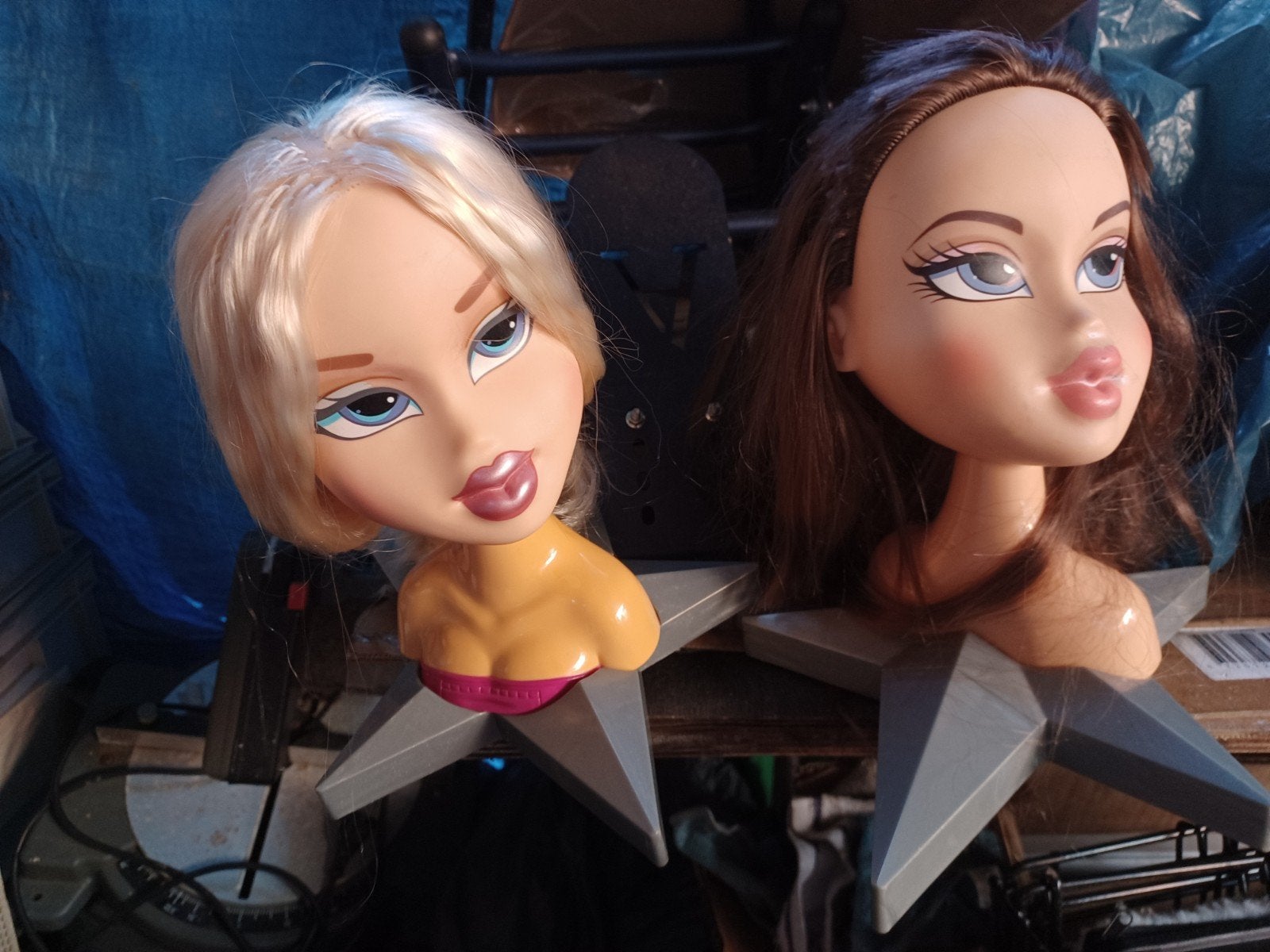 2 Bratz Fashion Makeover Stylinghoofd Cloe & Yasmin 2002 /, Ophalen, Gebruikt, Overige typen