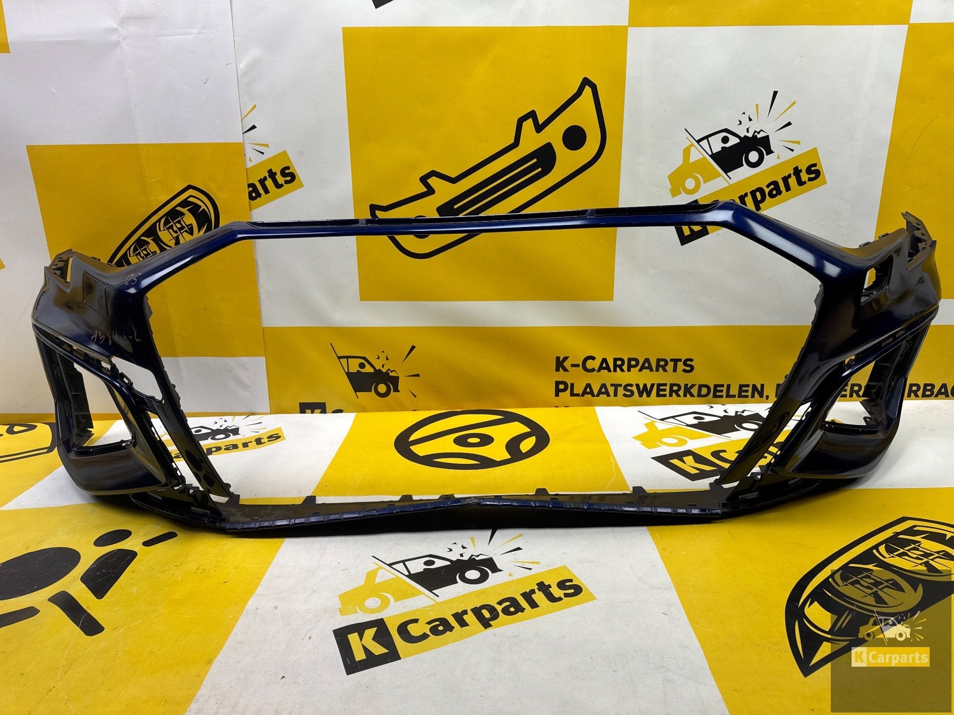 Voorbumper Audi A3 8Y S-Line bumper pdc 8Y0807437F