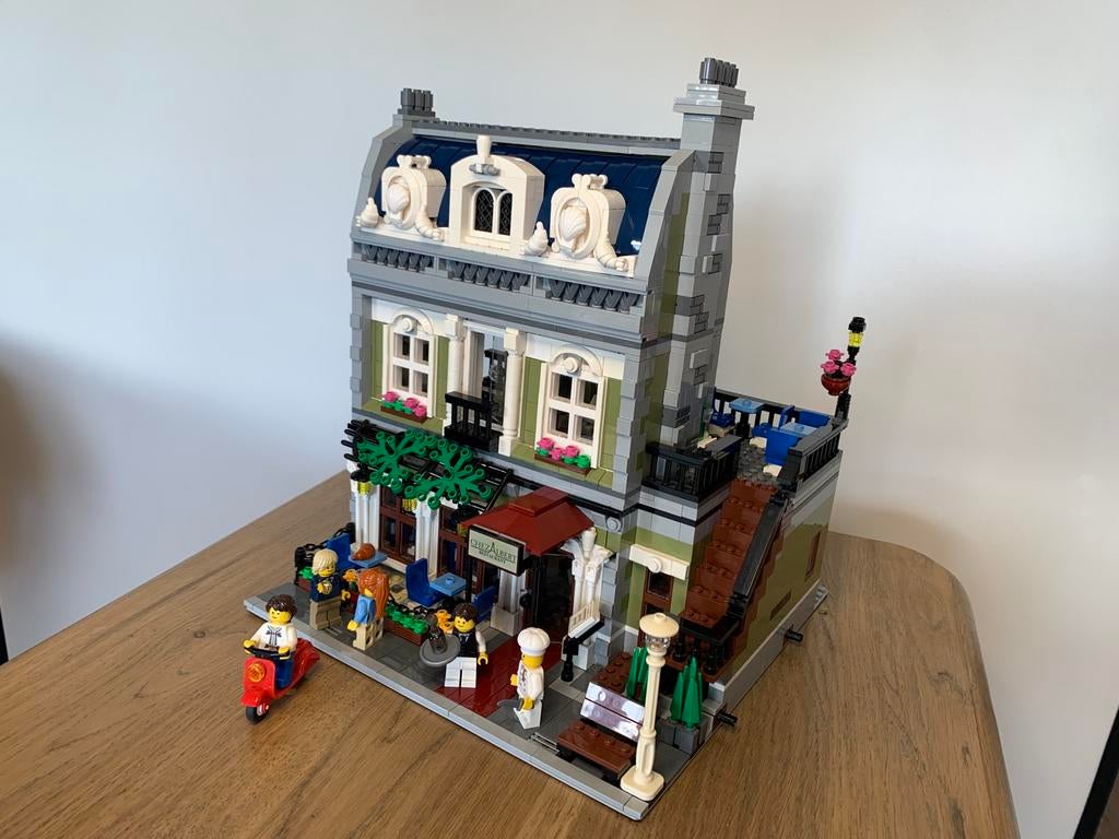 LEGO Creator Expert Parisian Restaurant - 10243, Lego, Ophalen of Verzenden, Zo goed als nieuw, Compleet