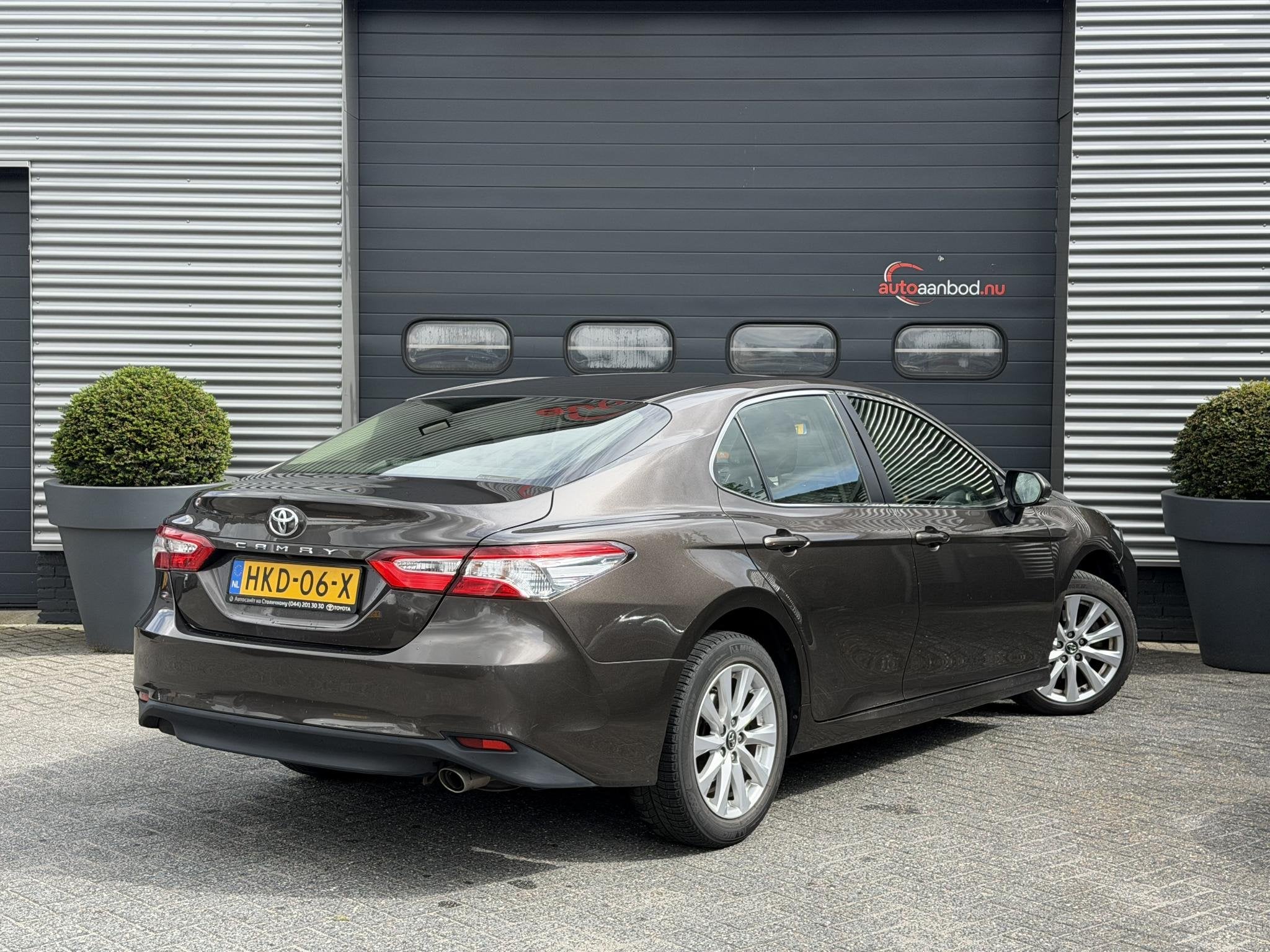 Toyota Camry 2.5 Hybrid Dynamic | Camera | Lederen Bekleding, Auto's, Toyota, 1525 kg, Gebruikt, Euro 6, 4 cilinders