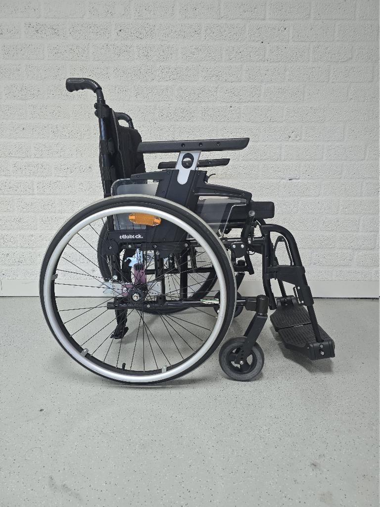 Luxe Otto Bock Motus, Lichtgewicht, inklapbare rolstoel, OB, OB, Zo goed als nieuw, Duwrolstoel