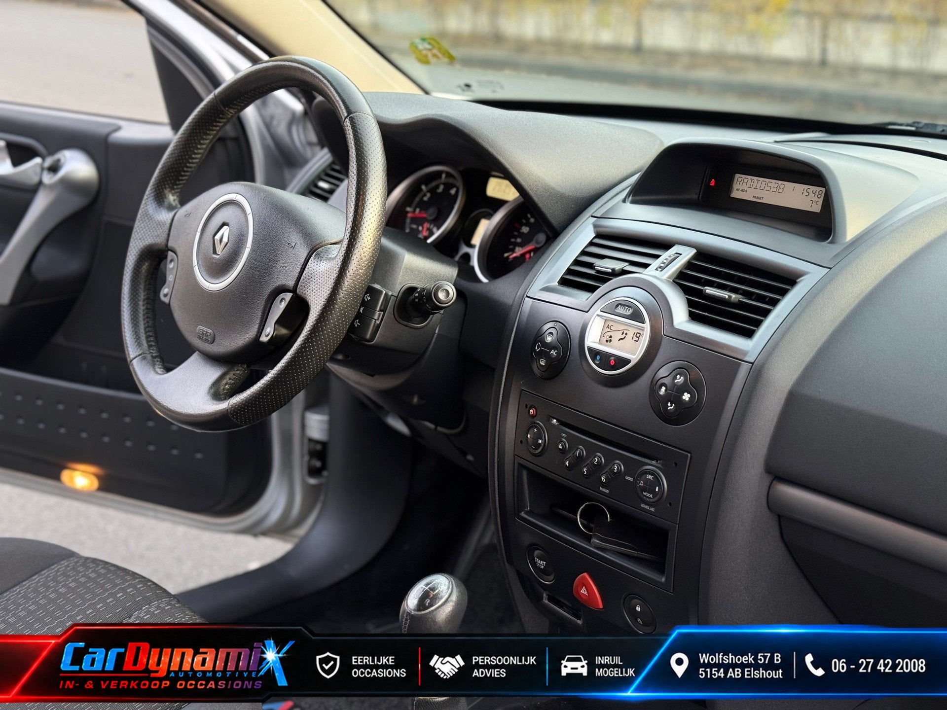 Renault Mégane 1.6-16V Tech Line | Airco | Distr OK | NweAP, Voorwielaandrijving, Gebruikt, 4 cilinders, 49 €/maand