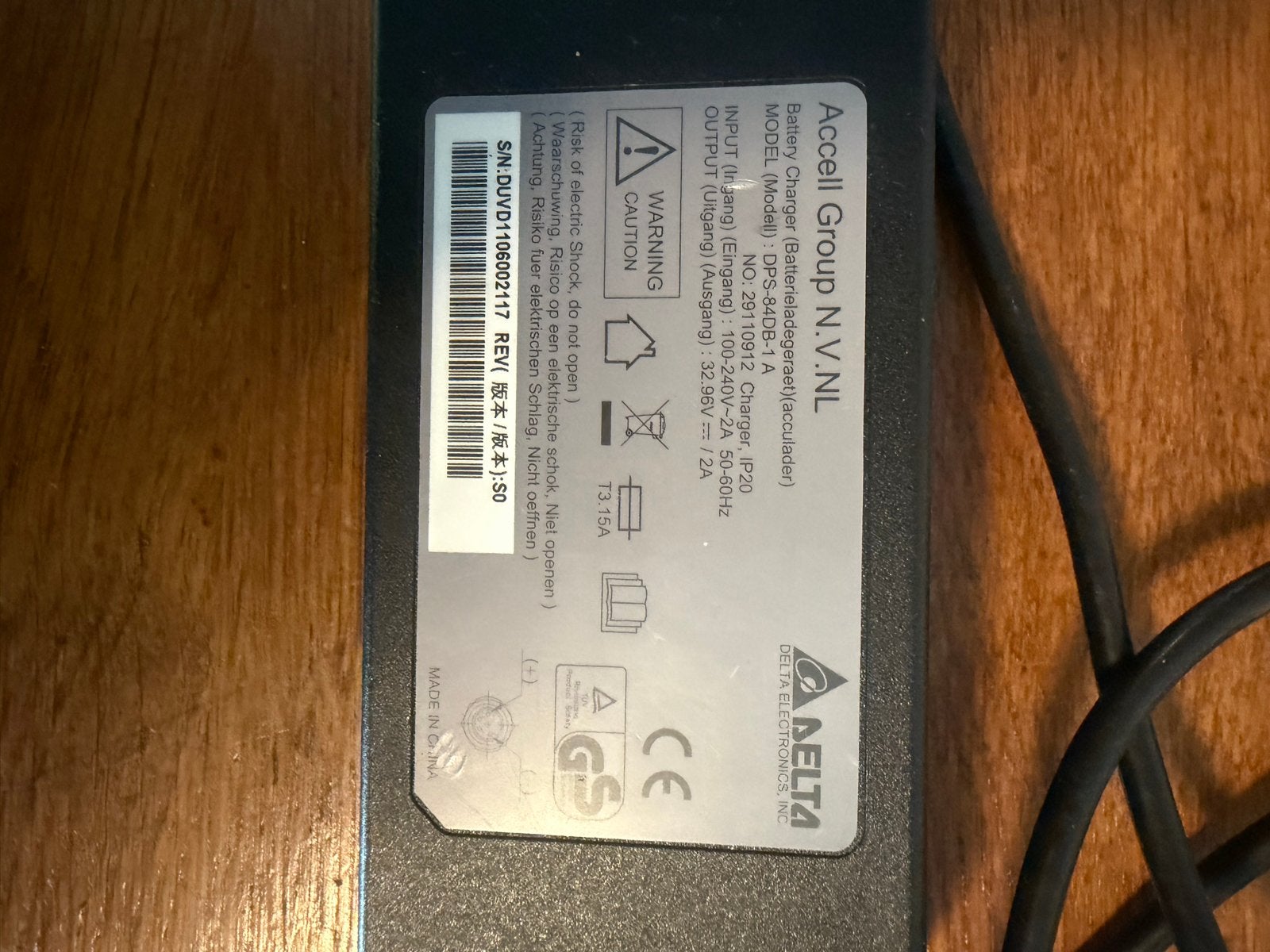 Accell Group N.V. NL Batterijlader (acculader), Ophalen, Gebruikt