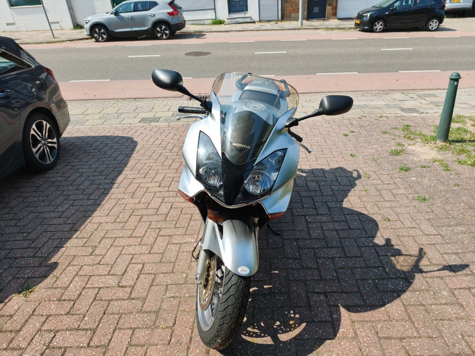 VFR800 2004 VTEC ABS + CBS/NW BANDEN,OLIE,BOUGIES,REMBLOKKEN, Motoren, Motoren | Honda, Occasion, 4 cilinders, Motorrijbewijs A