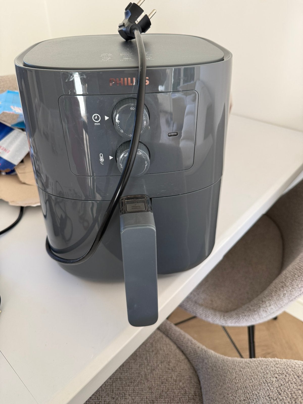 Philips airfryer HD9200, Minder dan 1 liter, Ophalen, Zo goed als nieuw