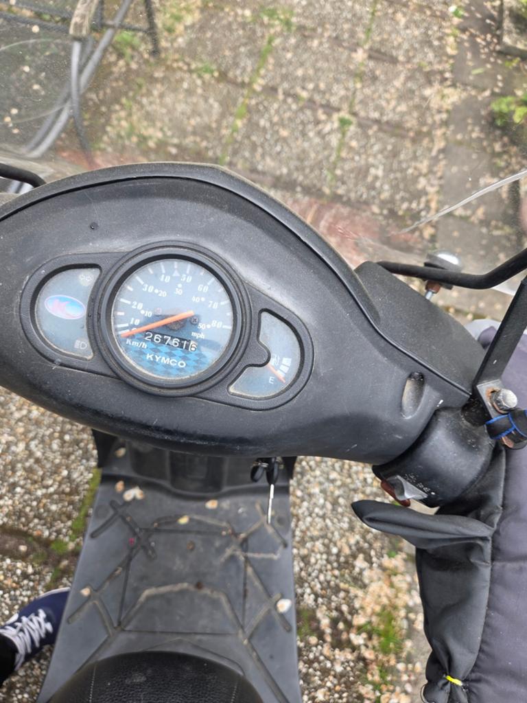 Scootet kymko ,km 2678, Fietsen en Brommers, Scooters | Kymco, Ophalen of Verzenden, Benzine, Overige modellen