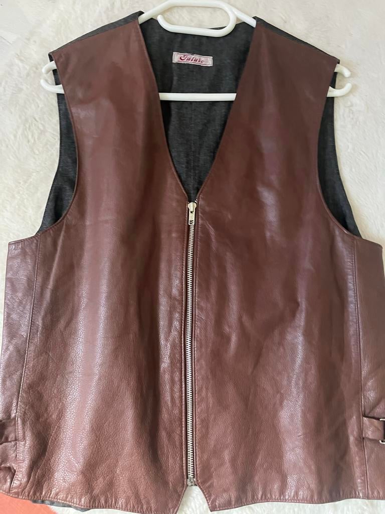 Futuro Boutique Reggio Emilia Gilet - Maat M, Ophalen of Verzenden, Zo goed als nieuw, Bruin