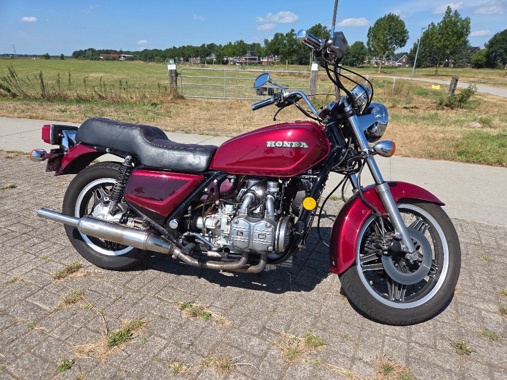 Honda gl 1100 GoldWing, Cardan-aandrijving, 4 cilinders, Motorrijbewijs A, Gebruikt