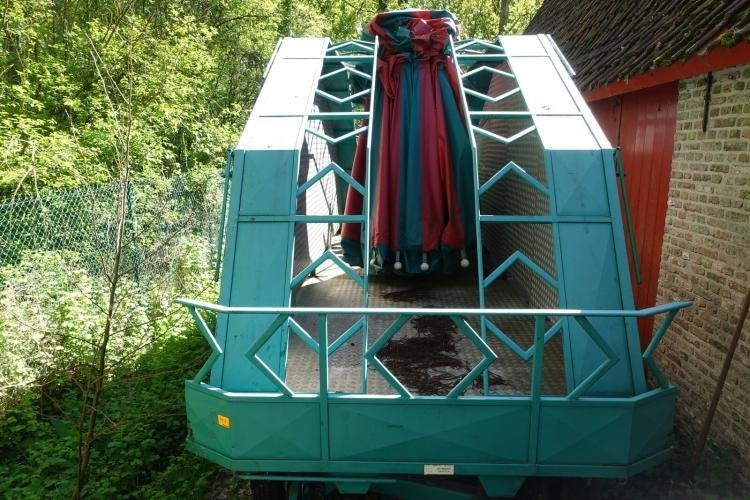 Podiumwagen Kiosk Gheysen & Verpoort, Ophalen
