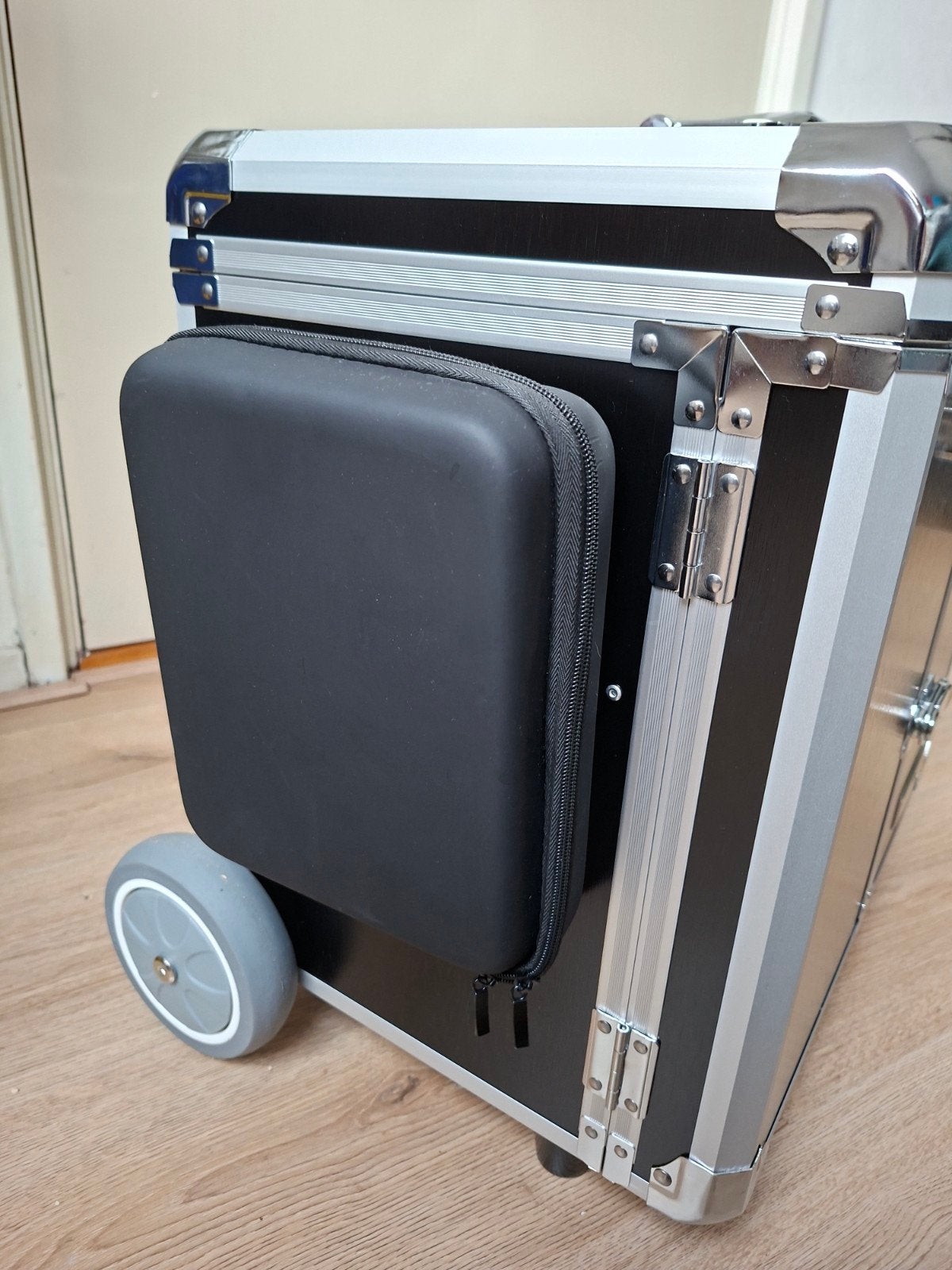 podomobile midi pedicurekoffer, Ophalen, Wieltjes, Hard kunststof, 45 tot 55 cm