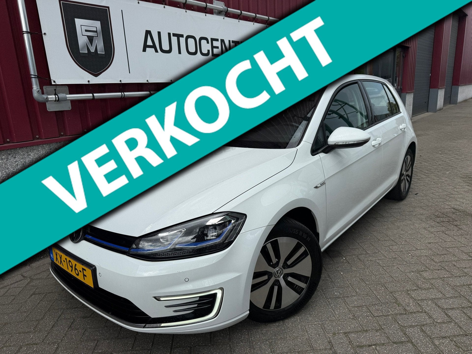 Volkswagen E-Golf E-Golf // 5-DRS // Leer // PDC // Navi //, Auto's, 596 min, 136 pk, Gebruikt, Zwart