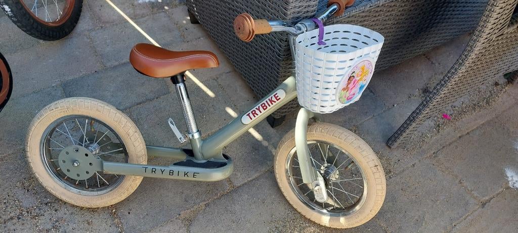 Trybike loopfietsje olijf groen -, Fietsen en Brommers, Fietsen | Meisjes, Gebruikt, 14 inch of minder, Ophalen
