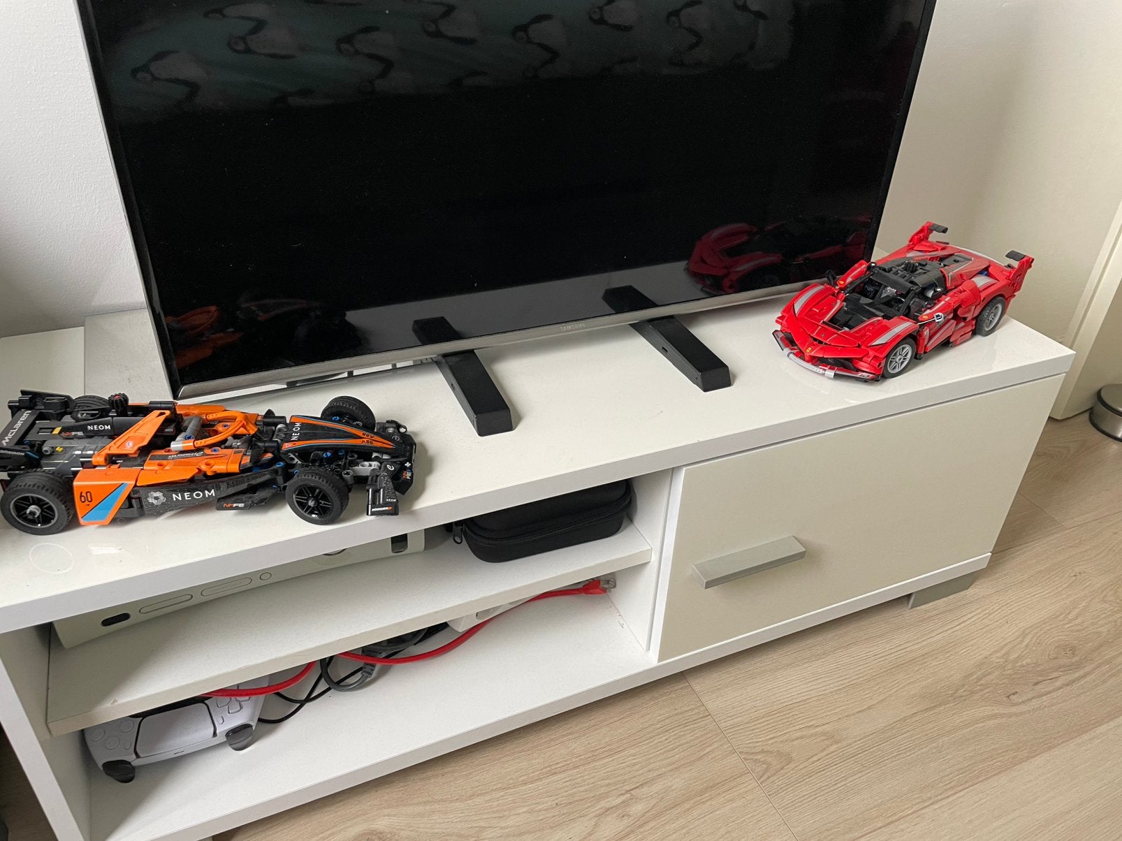 Tv meubel, Huis en Inrichting, Kasten | Televisiemeubels, Ophalen, Zo goed als nieuw, 25 tot 50 cm, Minder dan 100 cm