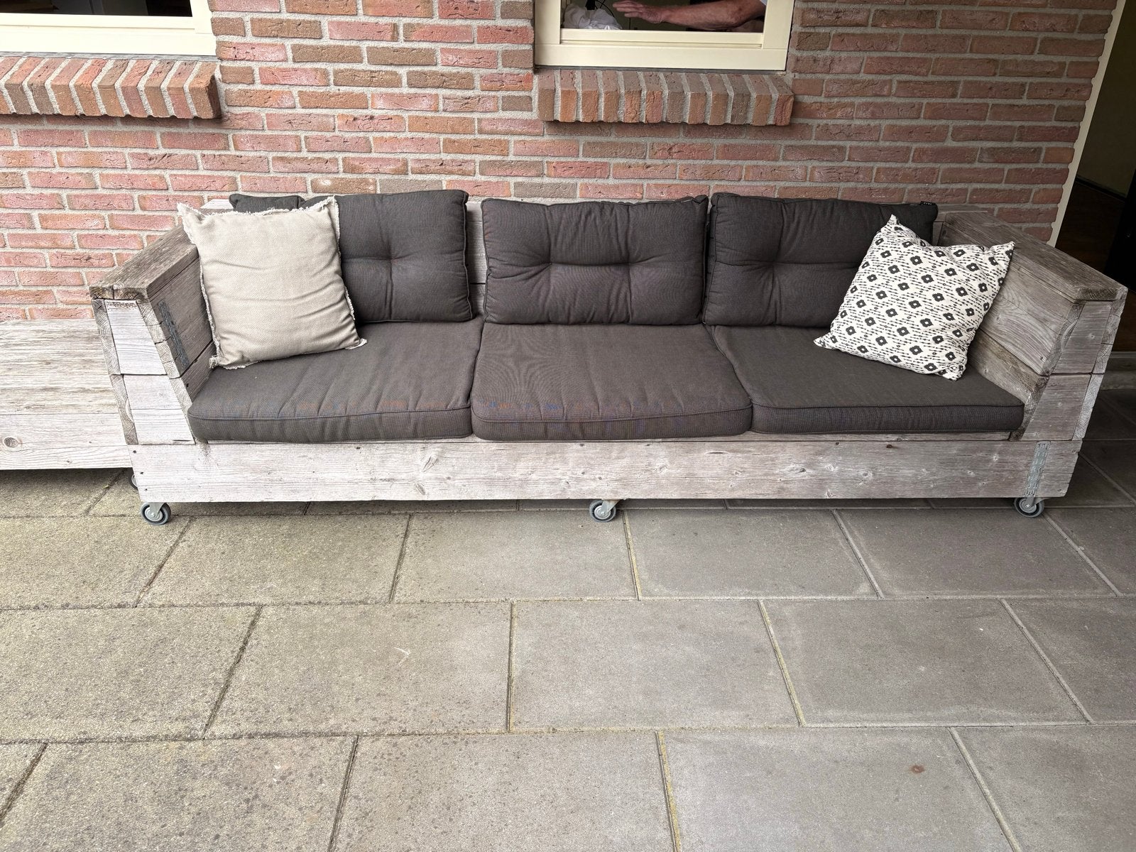 Steigerhouten bank met Madison kussens, Ophalen of Verzenden, Gebruikt, Hout