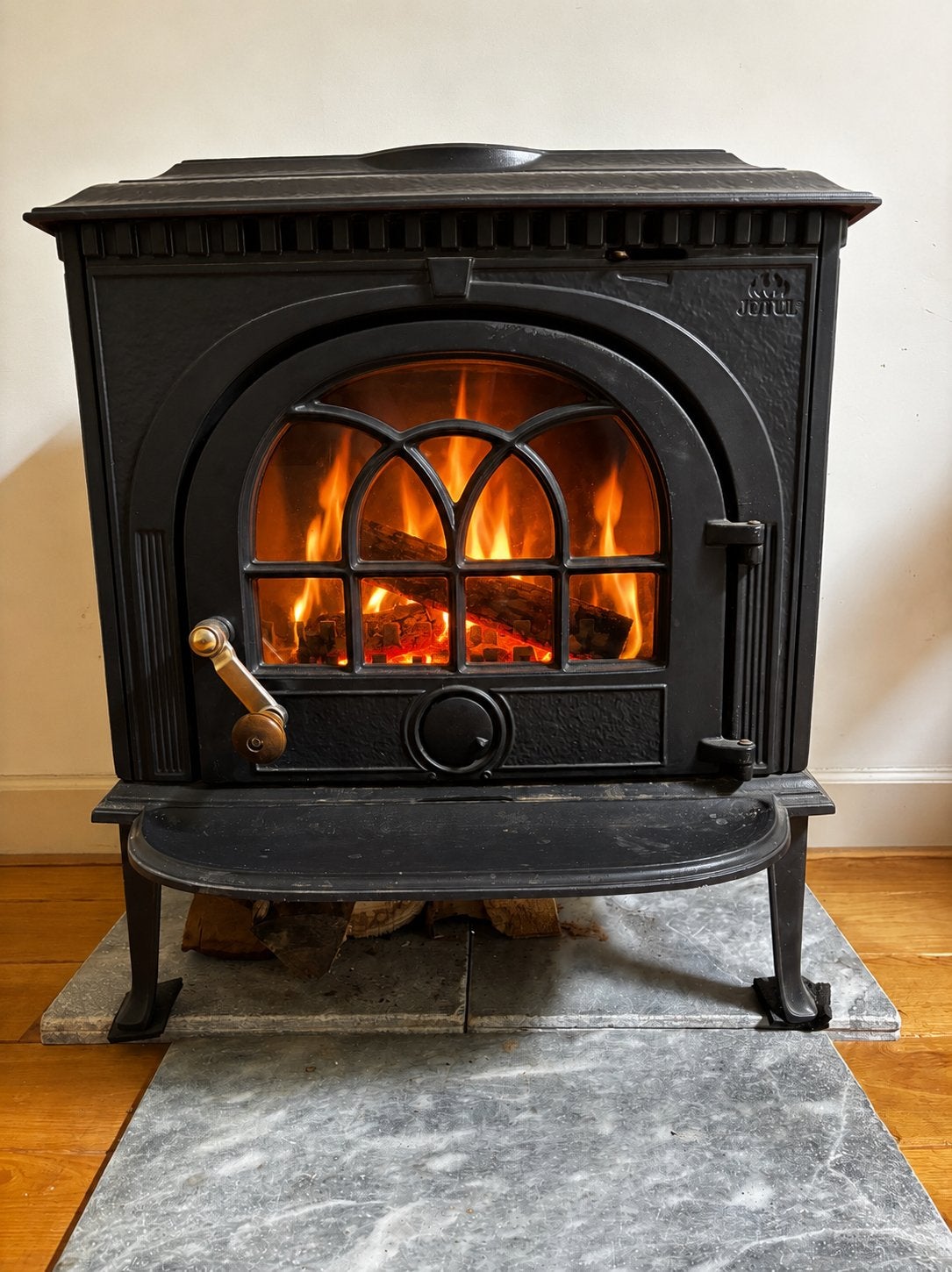 Jotul houtkachel - Klassieke gietijzeren kachel, Ophalen, Gebruikt, Houtkachel, Vrijstaand