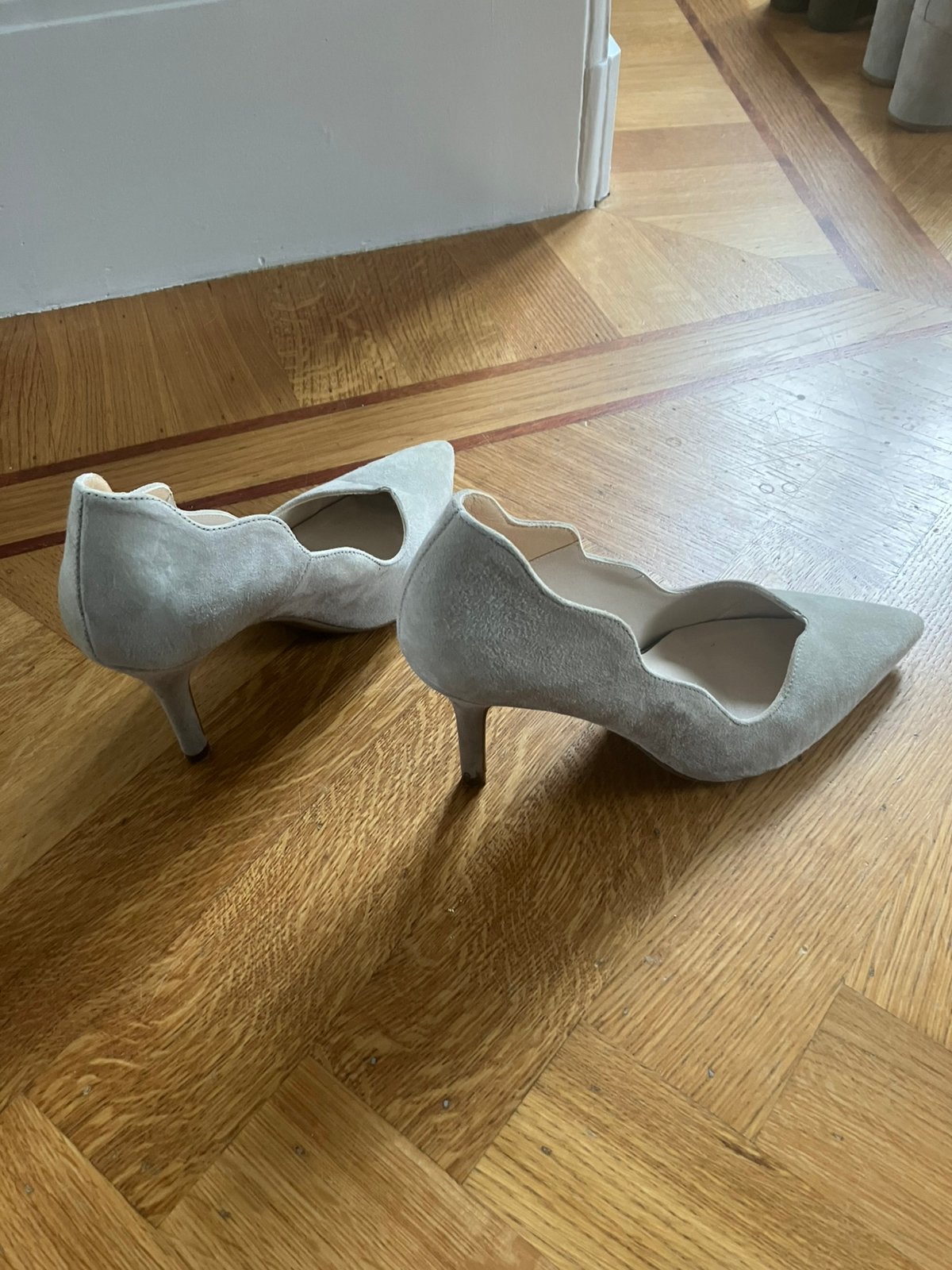 Mace mt 38, Ophalen of Verzenden, Zo goed als nieuw, Zwart, Sneakers of Gympen