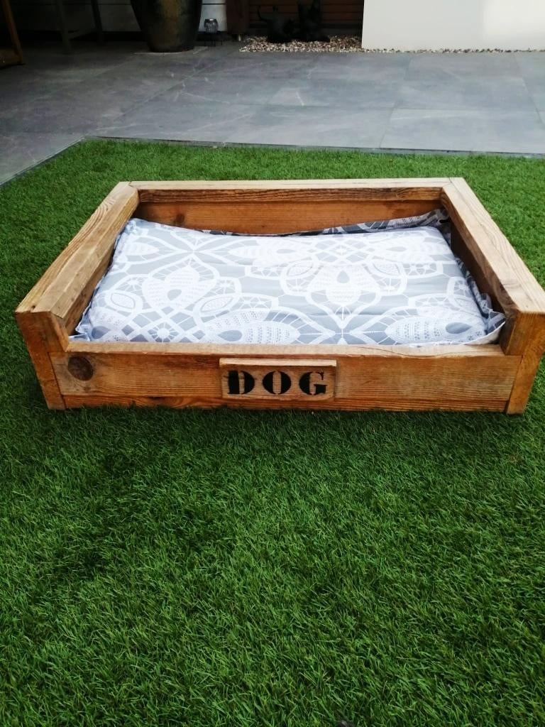 steigerhouten hondenmand gratis, Dieren en Toebehoren, Ophalen
