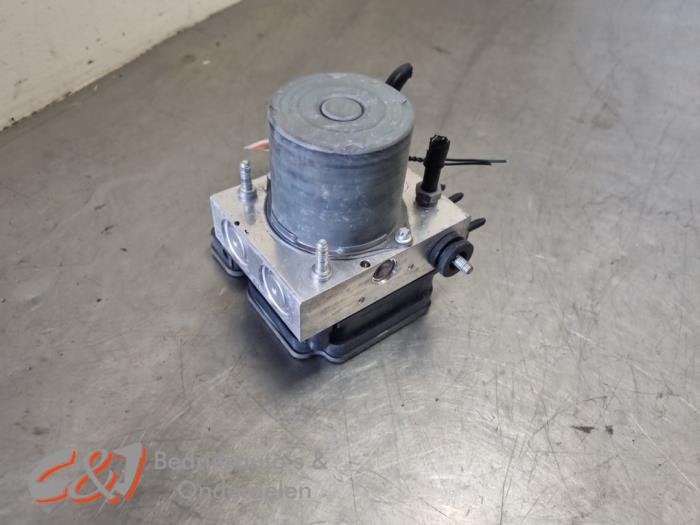 ABS Pomp van een Ford Transit Custom, Gebruikt, -, -, Ophalen of Verzenden