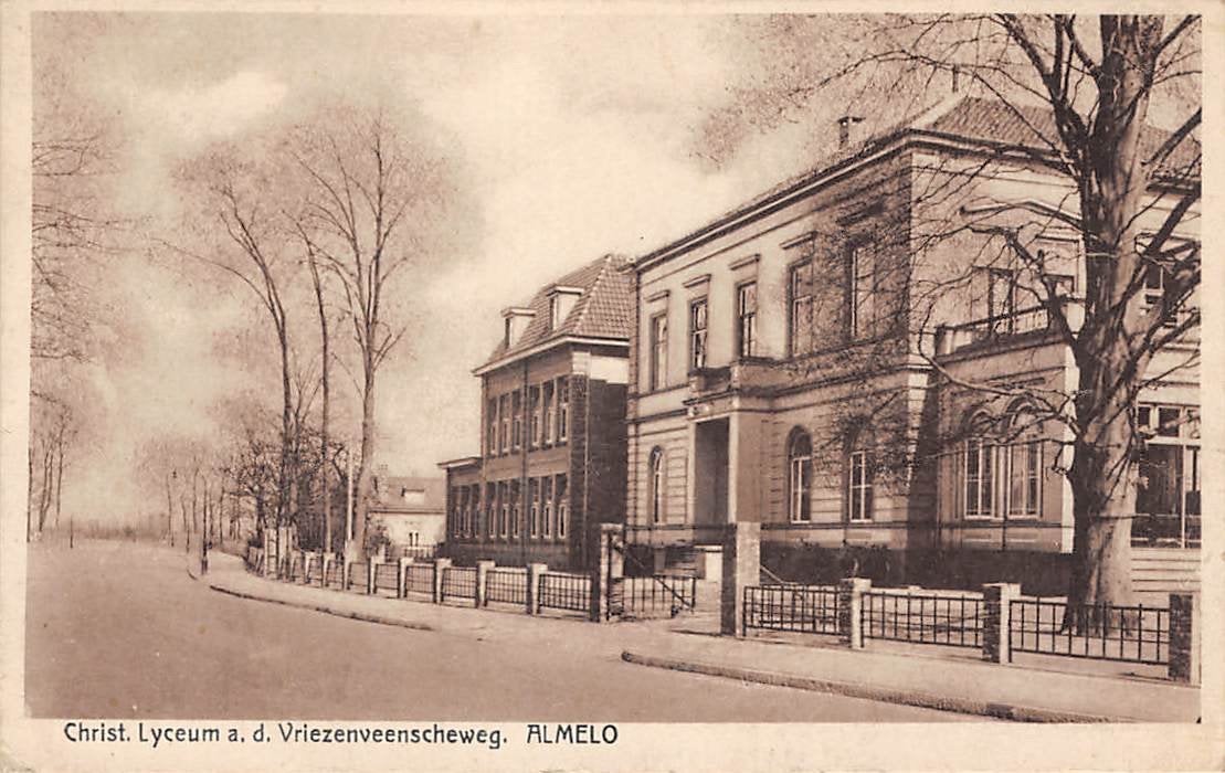 Almelo - Christ. Lyceum a.d. Vriezenveenscheweg, Ophalen of Verzenden, 1920 tot 1940, Gelopen, Overijssel