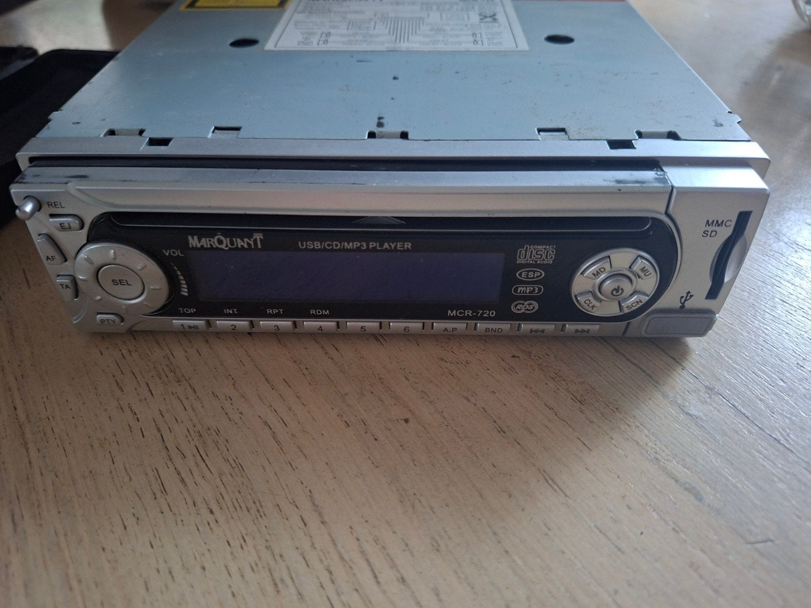 Marquant MCR-720 autoradio CD/MP3/USB, Ophalen of Verzenden