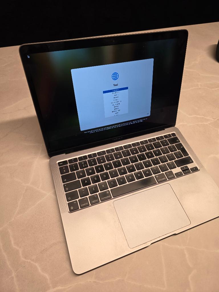 Macbook M1 2020, Ophalen, Gebruikt, Qwerty, 13 inch