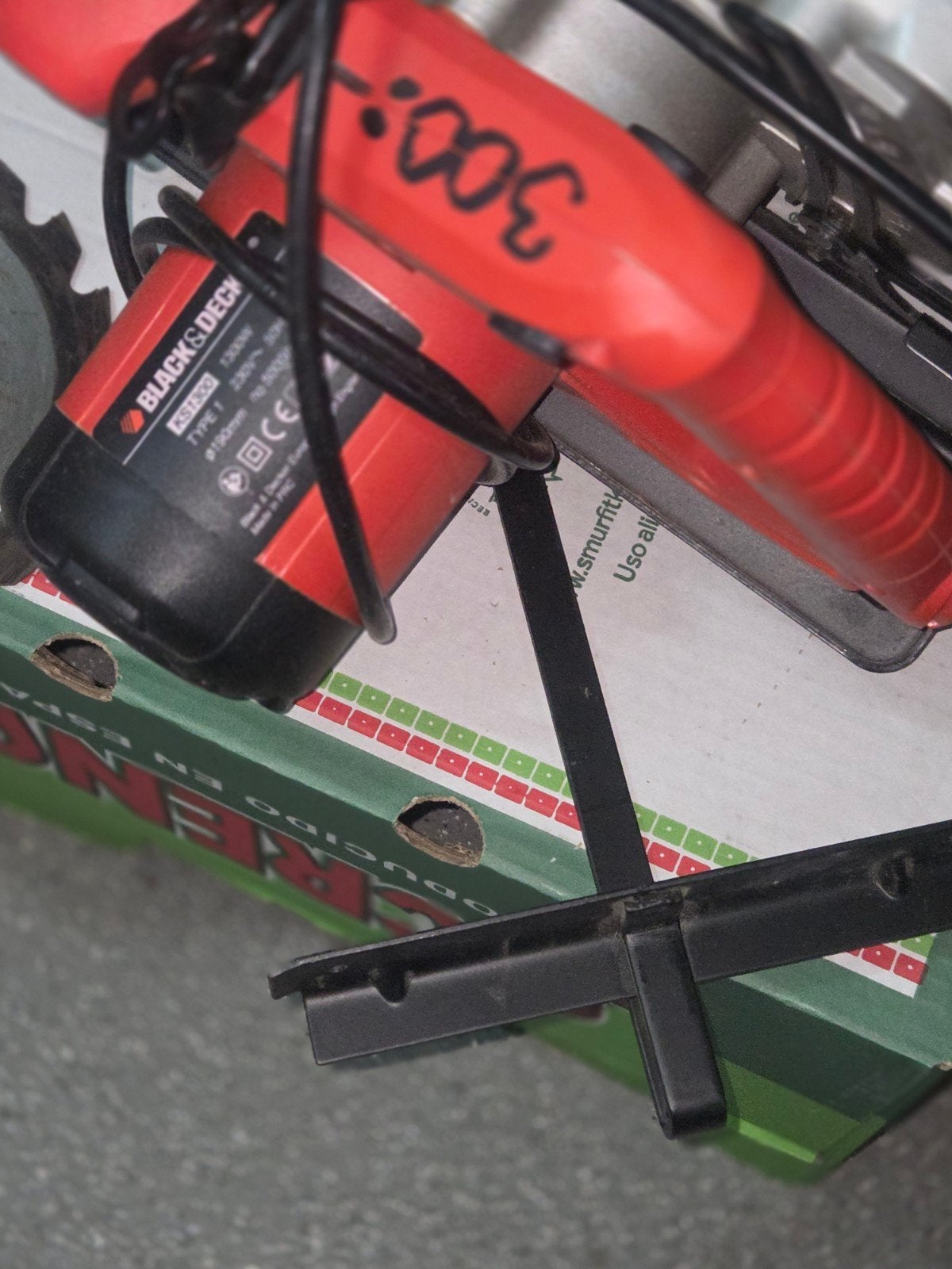 hout zaag, Ophalen of Verzenden, Zo goed als nieuw, 1:72 tot 1:144, Overige merken