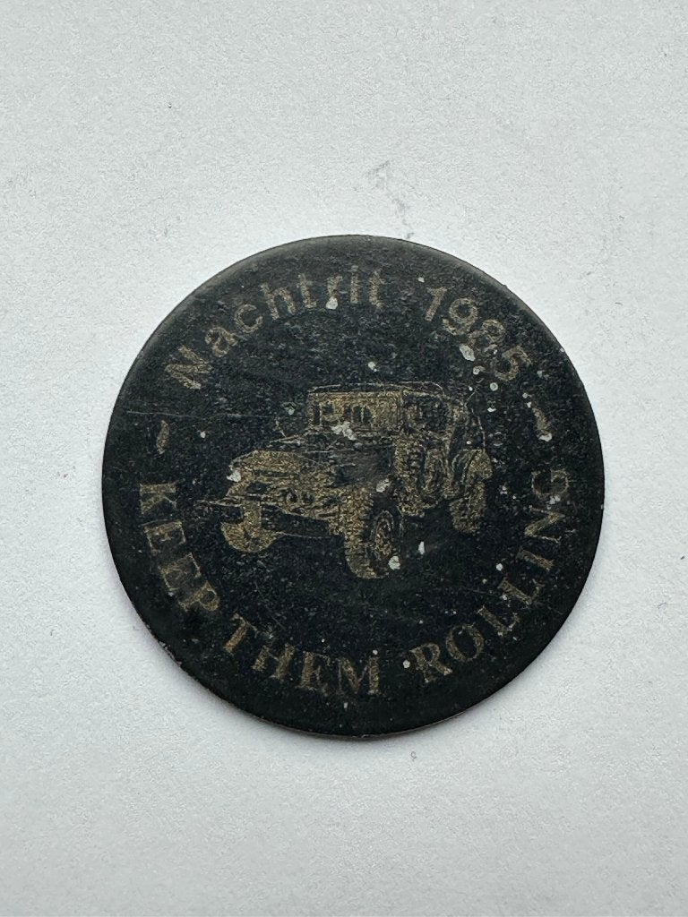 Nachtrit 1985 Keep Them Rolling badge. Voor bij Uw oldtimer., Ophalen of Verzenden, Gebruikt, Gebruiksvoorwerp
