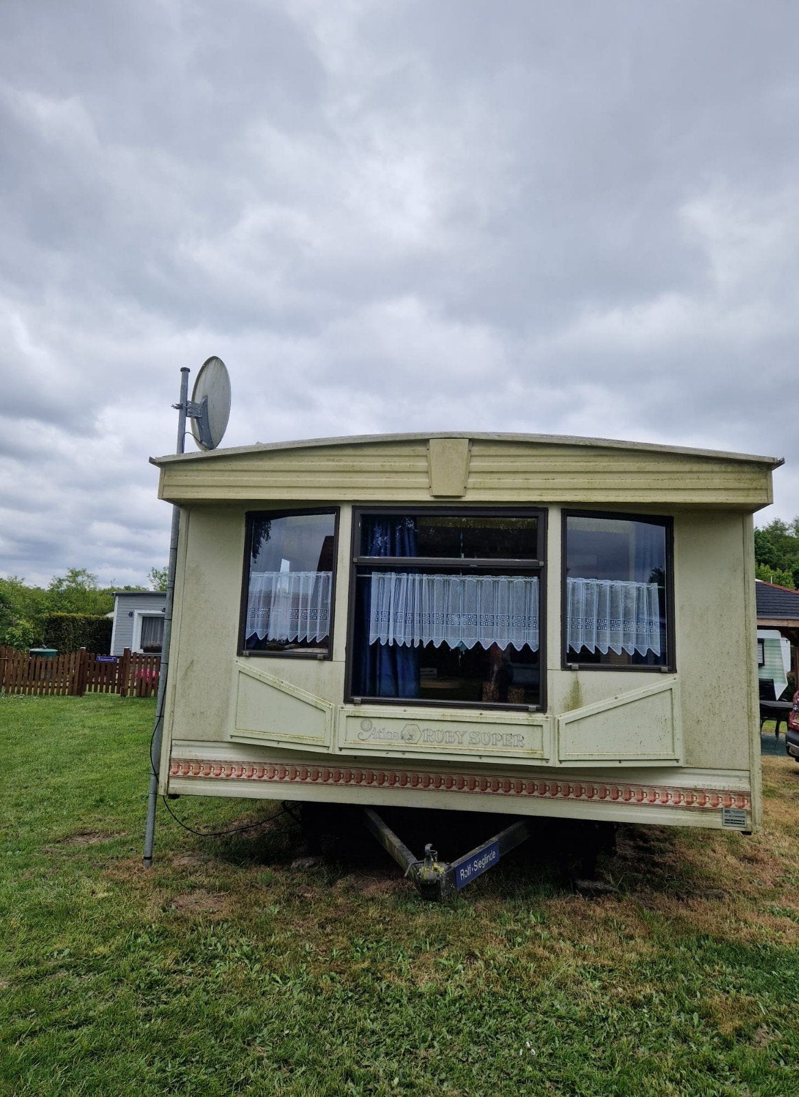 Ruime stacaravan op camping Kreuter in Heede, Caravans en Kamperen, Stacaravans