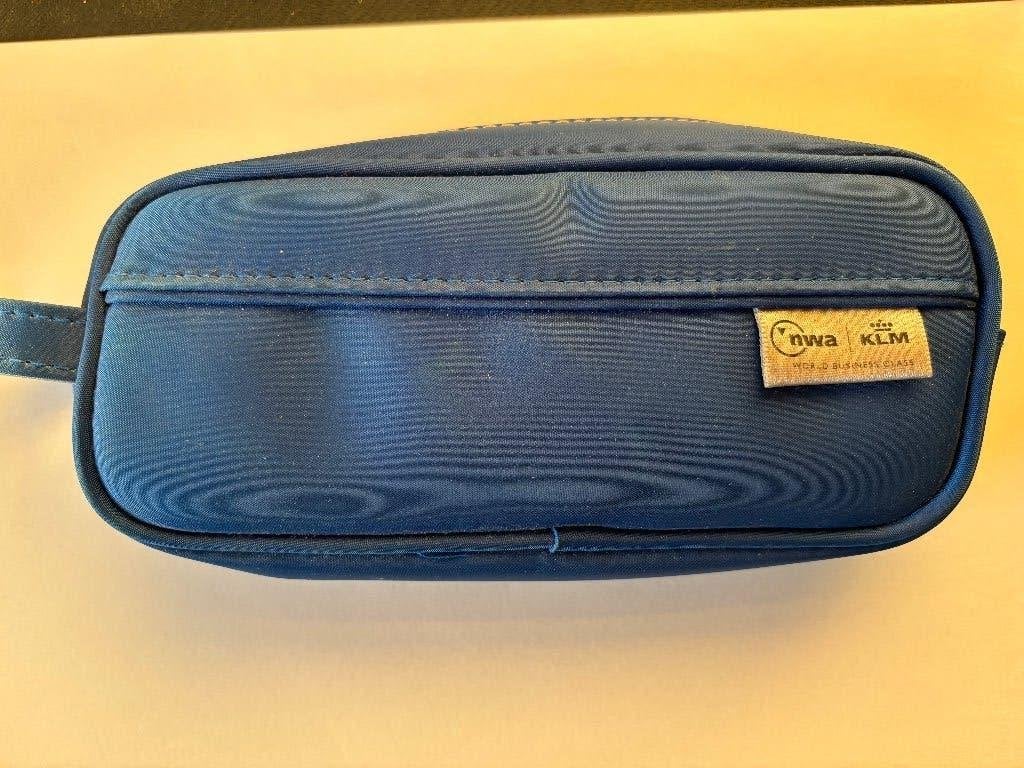 KLM business class amenity kit, Ophalen of Verzenden, Gebruikt, Overige typen
