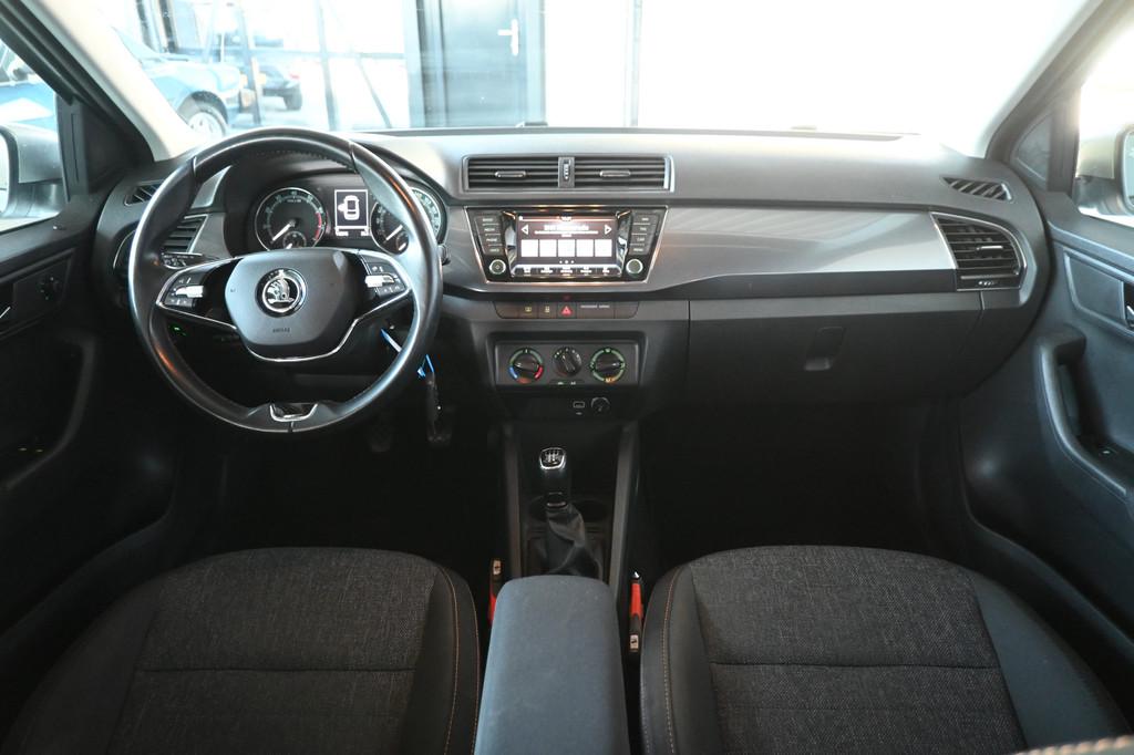 Skoda Fabia Combi 1.0 TSI Business Edition Airco Navigatie L, Stof, Gebruikt, 49 €/maand, Origineel Nederlands