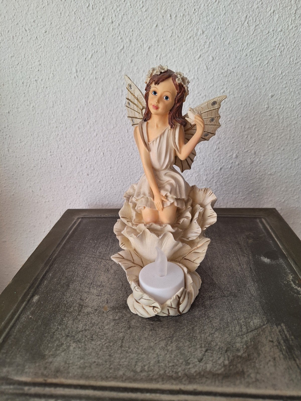 Betoverende Elfje Theelichthouder - Decoratief & Sfeervol, Beige, Overige stijlen, Kunststof, Ophalen of Verzenden