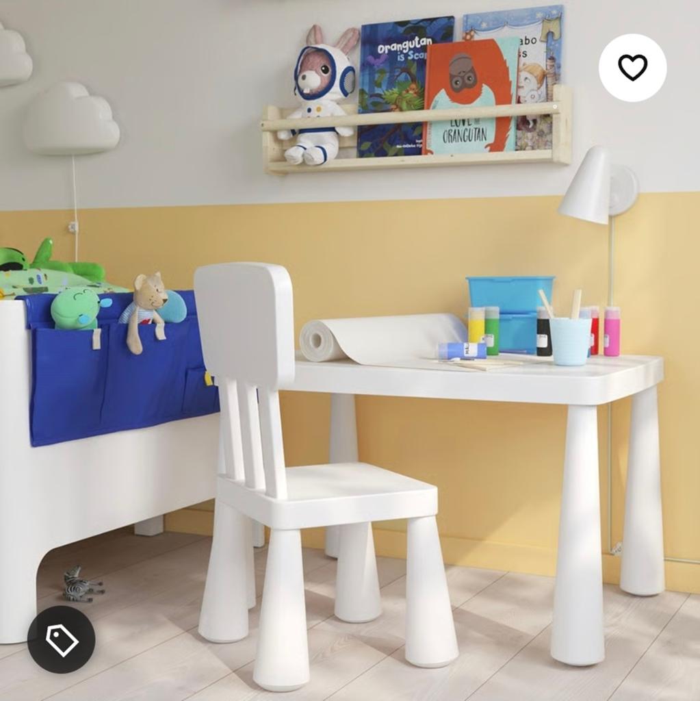 IKEA MAMMUT Kindertafel met 2 stoelen - Wit (Nieuwstaat), Ophalen