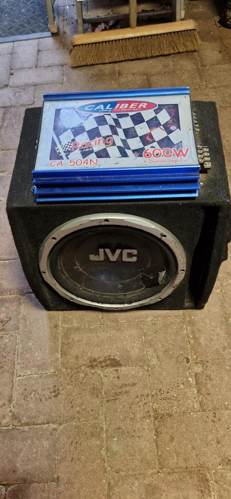 Subwoofer Met versterker, Ophalen, Zo goed als nieuw