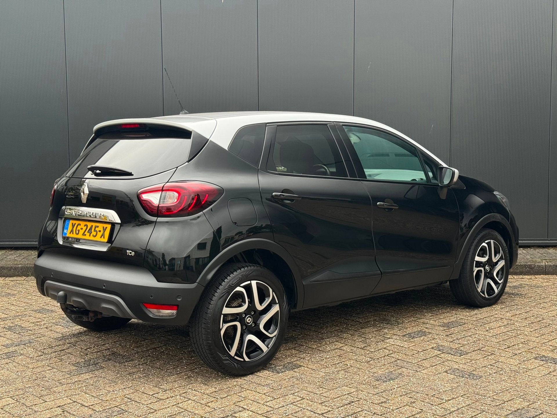 Renault Captur 1.2 TCe Intens | AUTOMAAT | Trekhaak | Camera, Stof, Gebruikt, 4 cilinders, Automatische klimaatregeling