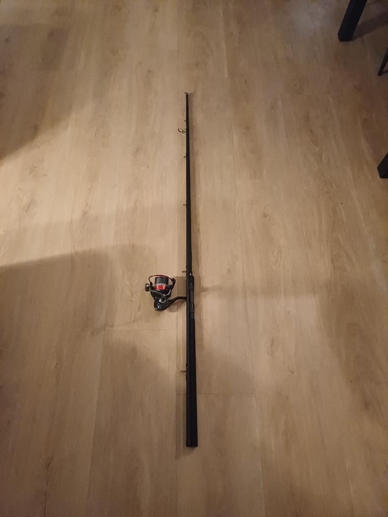 Doodaas hengel kan ook voor karper, Watersport en Boten, Ophalen of Verzenden, Zo goed als nieuw, Werphengel