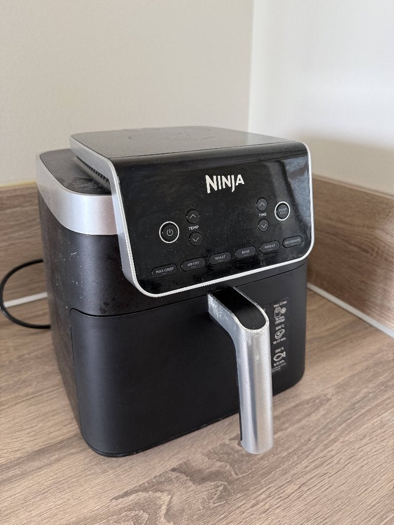 airfryer Ninja AF180EU, Witgoed en Apparatuur, Airfryers, Ophalen of Verzenden, Gebruikt, Airfryer, 1500 gram of meer