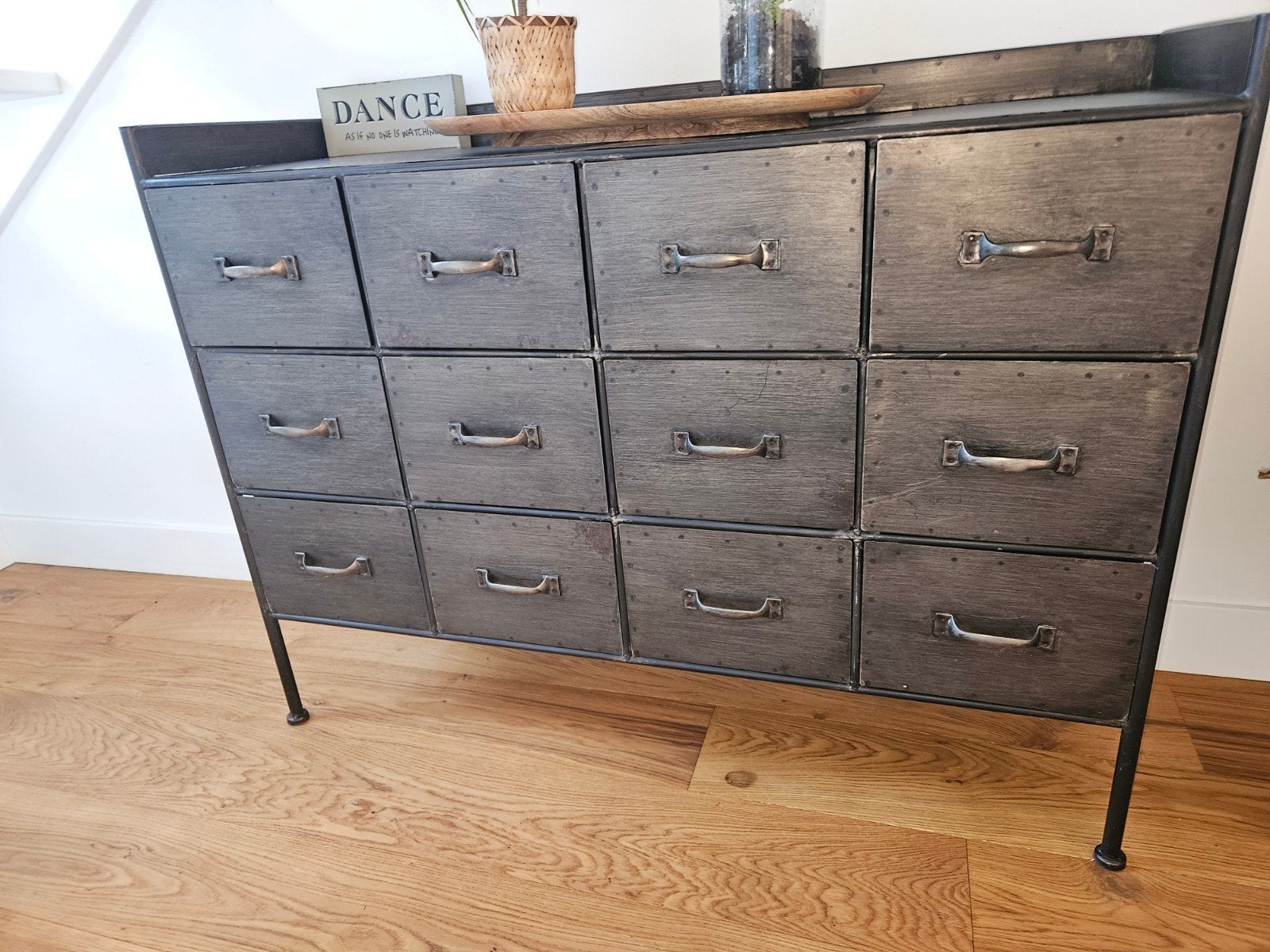 Dressoir Gibster van Troubadour - Industrieel design, Gebruikt, 100 tot 150 cm, Met lade(s), Industrieel
