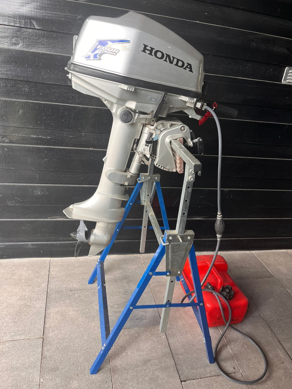 Goed onderhouden Honda buitenboordmotor 5 PK 4-takt BF5A, Ophalen, Gebruikt, 5 tot 10 pk, Viertaktmotor