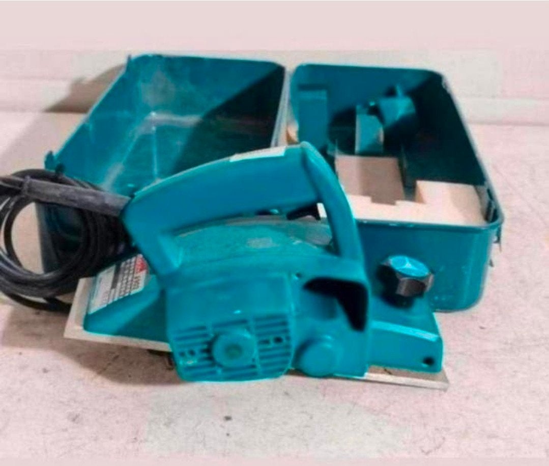 Makita schaafmachine 230V, Gebruikt, Ophalen of Verzenden, N.v.t, N.v.t