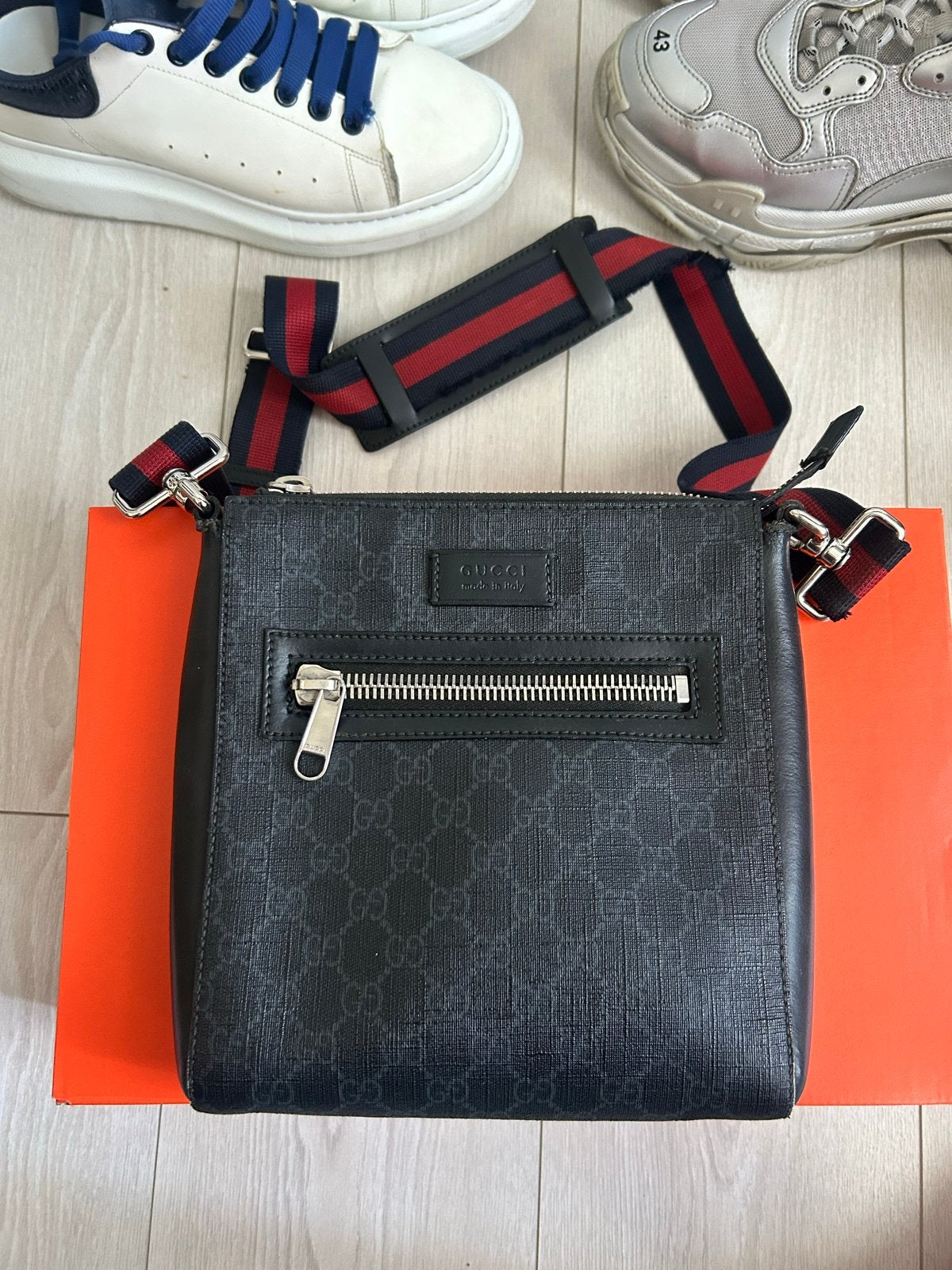 Gucci GG Supreme Messenger Tas Zwart met bon, Sieraden, Tassen en Uiterlijk, Overige merken, Zwart, Ophalen of Verzenden, Zo goed als nieuw