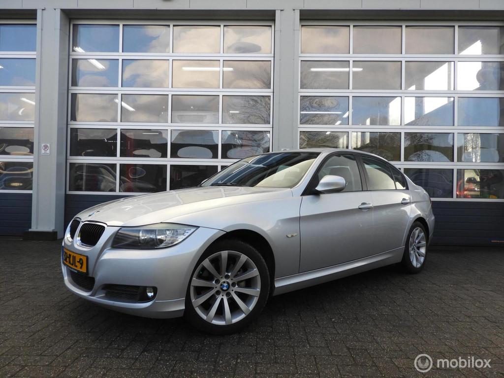 BMW 3-serie 316i Executive , Facelift , NAVI, Auto's, BMW, Gebruikt, 1599 cc, 4 cilinders, Parkeersensor