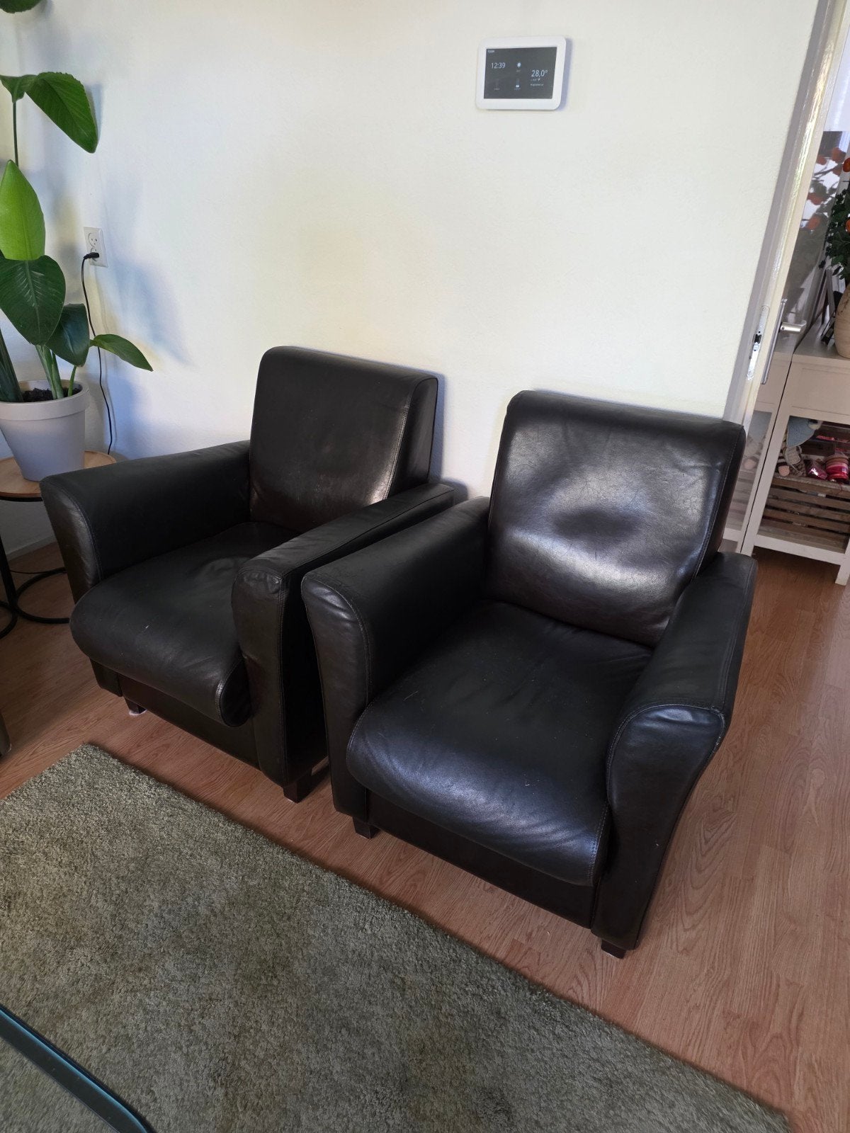 Gratis 2 Leren Fauteuils - Comfortabel en Stijlvol, Ophalen, Modern, Comfortabel, Gebruikt, 75 tot 100 cm