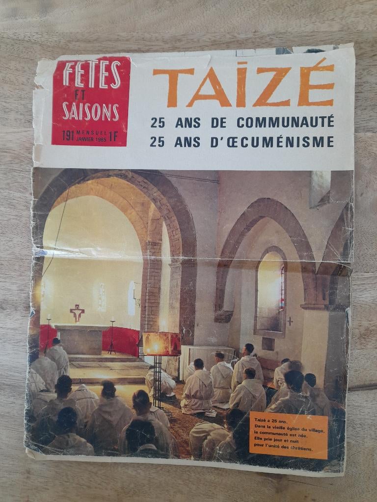 Krant Taizé 1965 (in behandeling), Ophalen of Verzenden, 1960 tot 1980, Krant