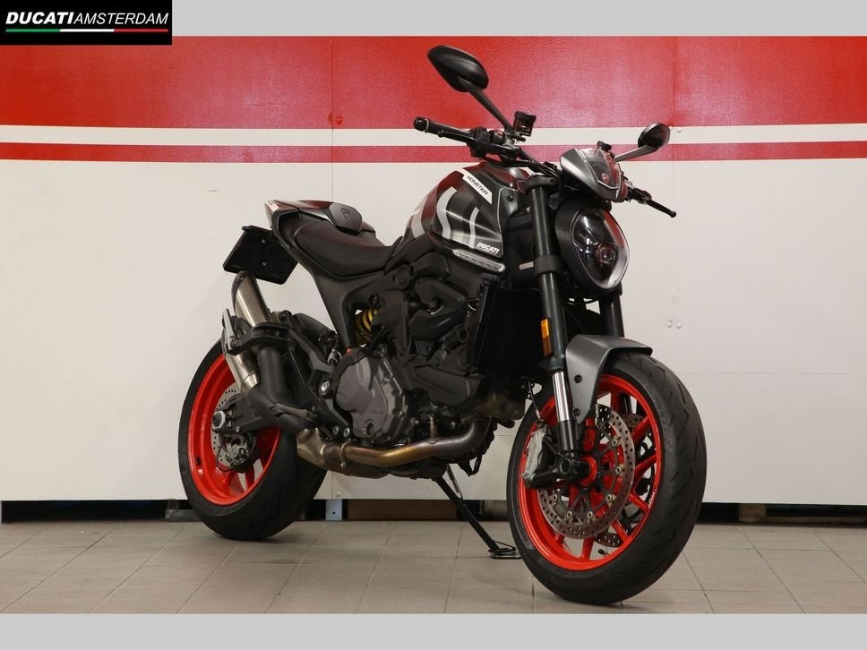 DUCATI Monster + 937 (bj 2022) 26.028 km, Motoren, DUCATI, 2 cilinders, 468 cc, Motorrijbewijs A