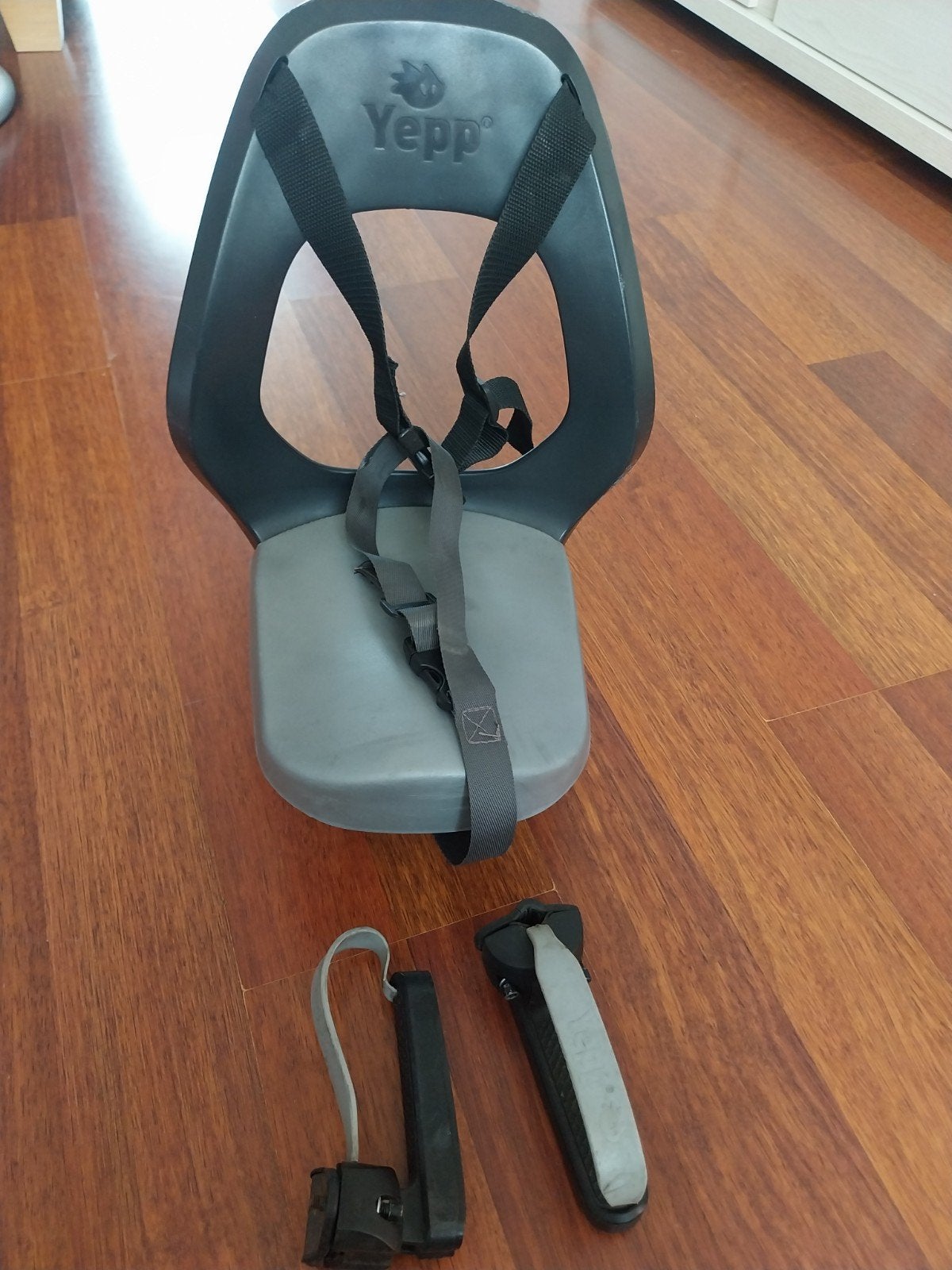 Yepp kinderzitje - Veilig en comfortabel voor uw kind, Fietsen en Brommers, Fietsaccessoires | Fietsstoeltjes, Achterzitje, Yepp