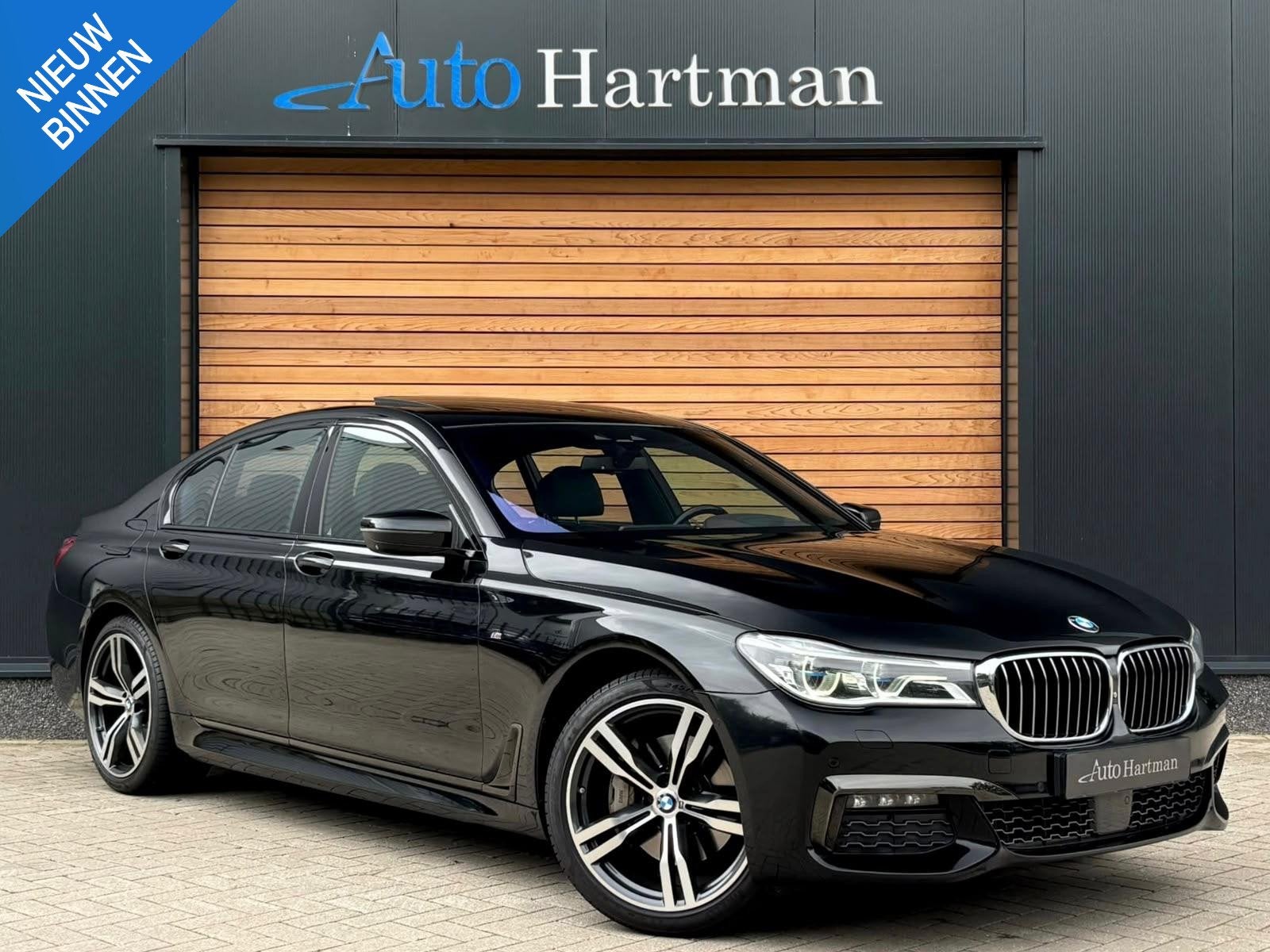 BMW 7-serie 730d xDrive 4W-BESTURING|MASSAGE|H&K|PANO|SOFT-C, Auto's, Dealer onderhouden, 1800 kg, Gebruikt, 2993 cc