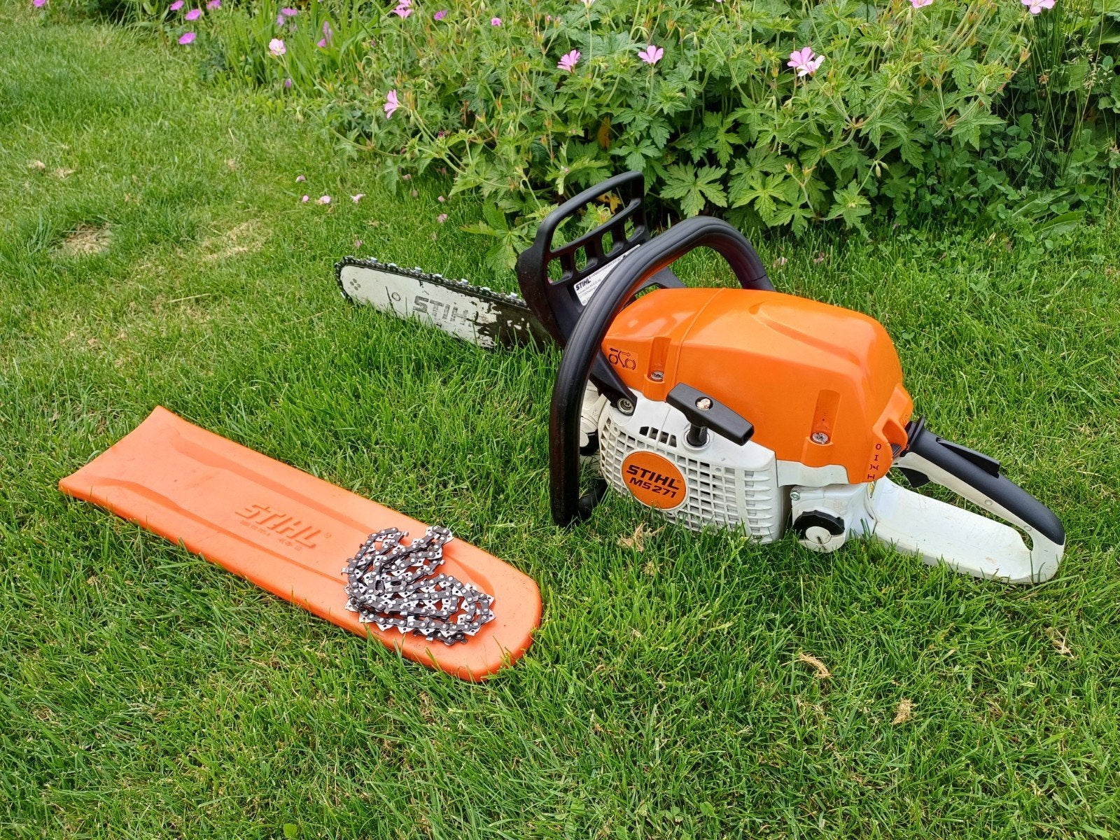 Stihl MS271 Kettingzaag Motorzaag 40cm blad, 2 kettinge, Ophalen of Verzenden, Zo goed als nieuw, Overige soorten, STIHL