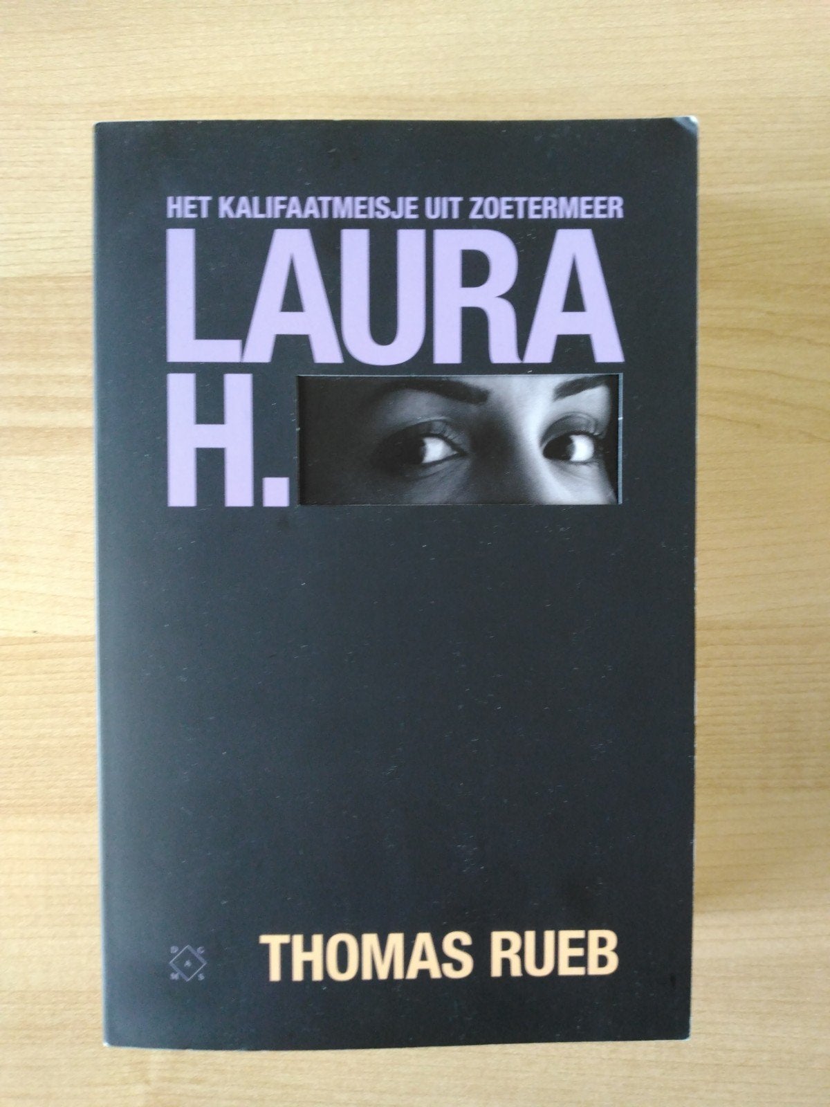 Laura H., Ophalen of Verzenden, Zo goed als nieuw, Thomas Rueb