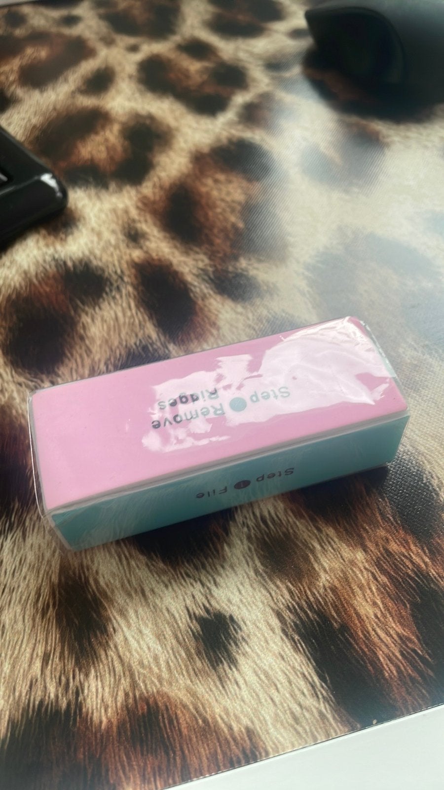 Speciale nagelvijl voor glanzende nagels nieuw, Ophalen of Verzenden, Zo goed als nieuw, Overige typen