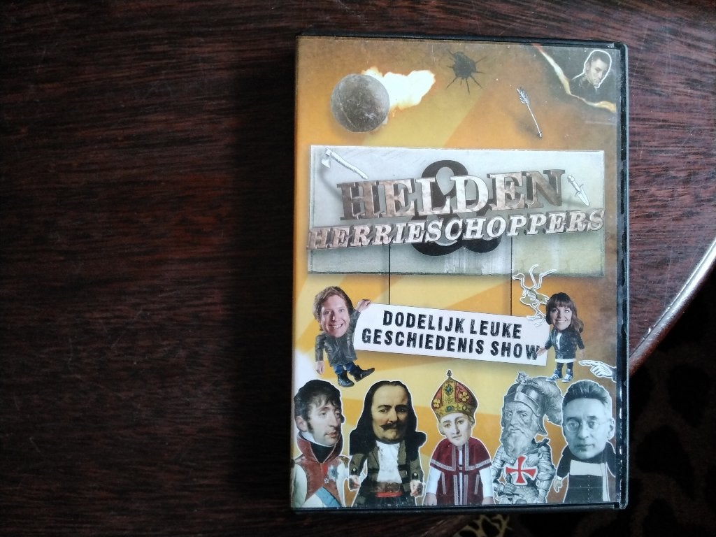 Helden herrieschoppers, origineel, Alle leeftijden, Zo goed als nieuw, Politiek of Geschiedenis, Ophalen of Verzenden